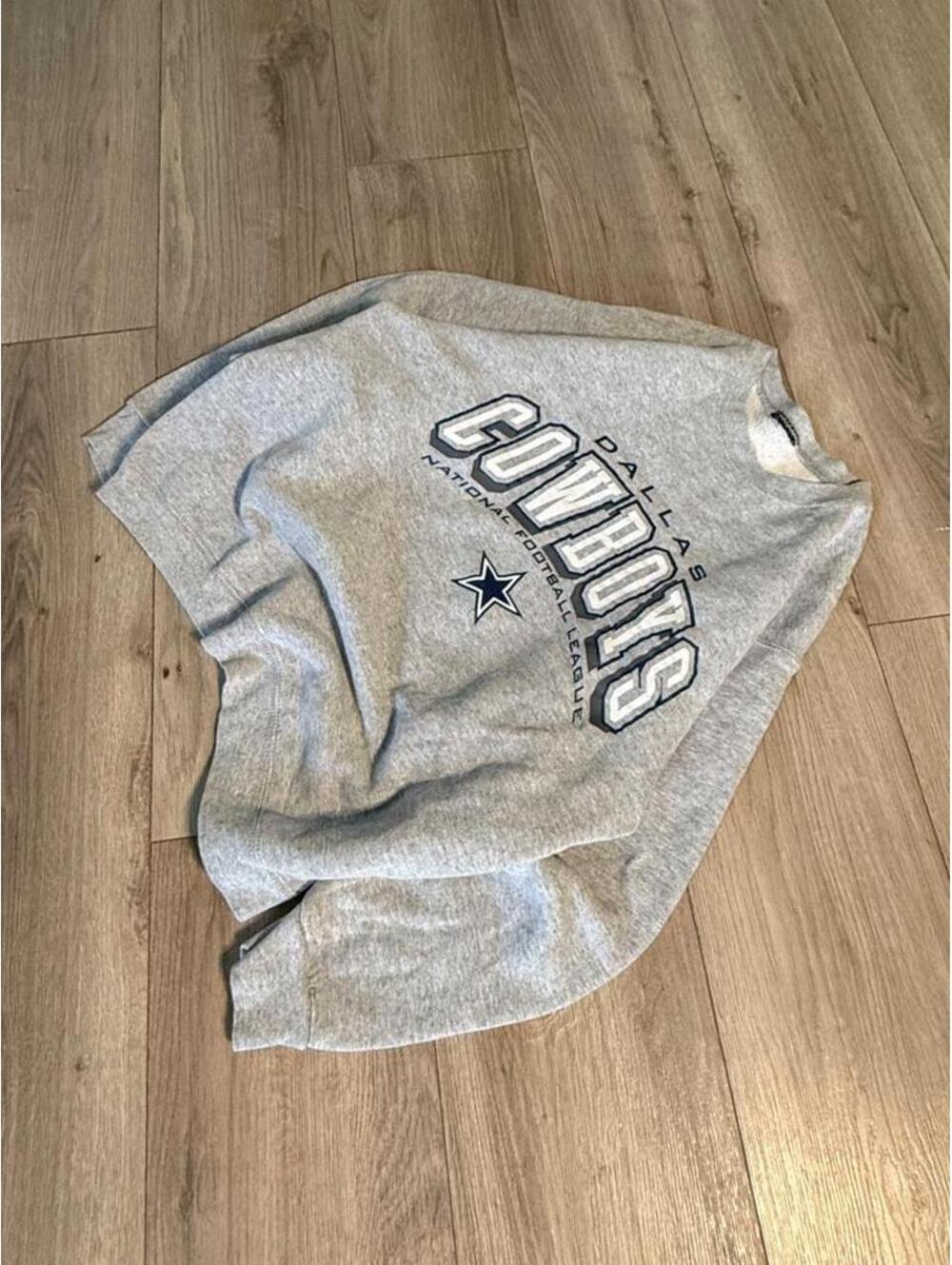 Vintage Dallas Cowboys Grey Long Sleeve Shirt